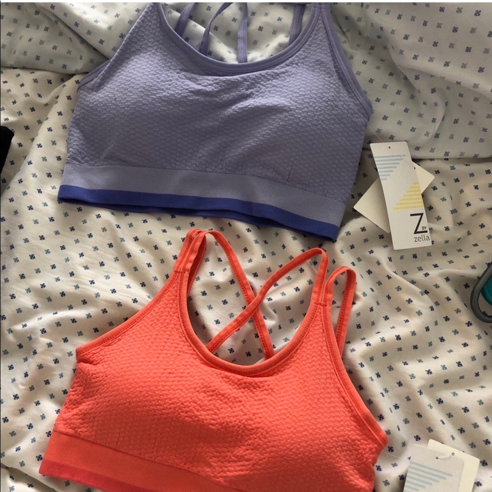 Sports bra